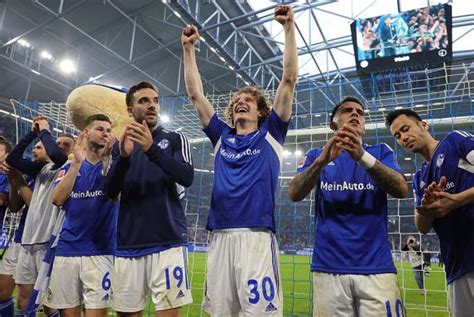 Fc Schalke Alex Kral Wechselt Zu Einem Champions League Teilnehmer