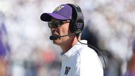 Chris Petersen Steps Down As Washington Football Coach Sports Illustrated