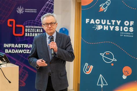 Konferencja Infrastruktura Badawcza Idub Na Wydziale Fizyki