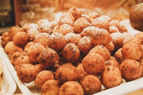 Bolinho De Chuva Sequinho E Perfeito Aprenda A Fazer A Receita Da Vov