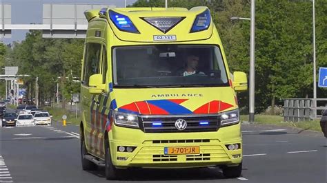 Luchthoorn Ambulances En Politie Met Spoed In Leeuwarden YouTube