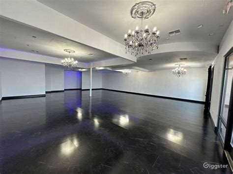 Modern Chandelier Ballroom | Rent this location on Giggster