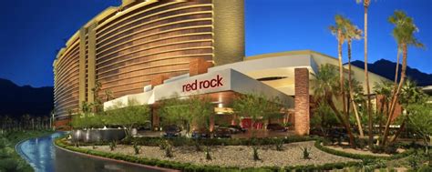 Getting Senior And Aarp Discounts In Las Vegas Save Big On Vegas Hotels Dining Shows And More