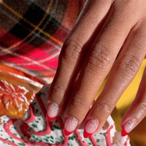 17 Red French Tip Manicures For Holiday Parties And Beyond