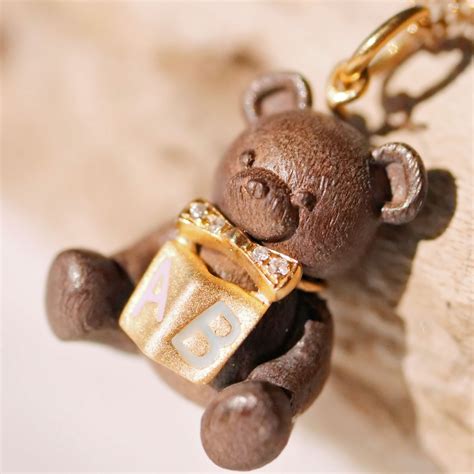 Allerliebster Teddyb Ren Anh Nger Mit Brillanten In Gelbgold Und Herz