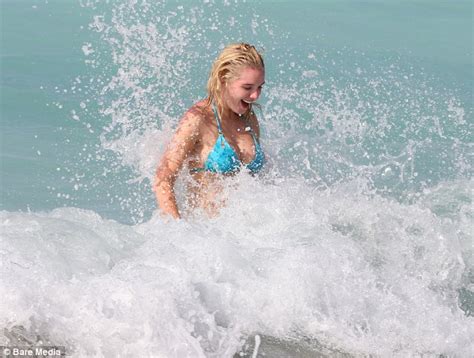 Helen Flanagan Proves She S Mastered The Art Of Slow Mo Bikini Running