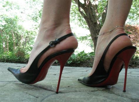 Pin By Stefan On Pies In 2021 Stiletto Heels Heels Nylons Heels