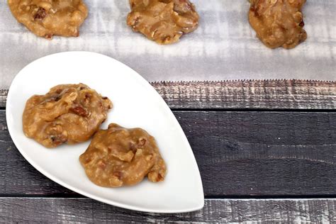 Easy Creamy Pecan Pralines Recipe