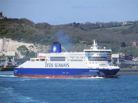 Dover Seaways Leaving Dover For Dunkerque Roel Hemkes Flickr