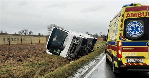 Wypadek autobusu z 43 dziecmi Strazacki pl portal o straży pożarnej