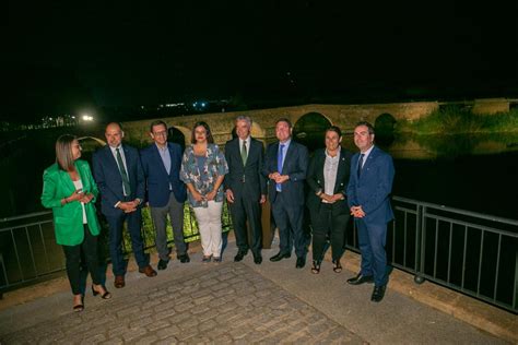 Se Estrena La Nueva Iluminaci N Ornamental Del Puente Viejo De Talavera