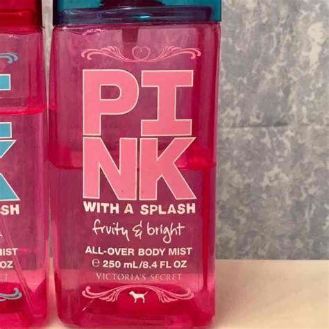 Vs Pink With A Splash Fruity And Bright Mercari Anyone Can Buy And Sell