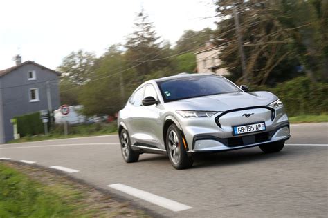 Aux États Unis La Ford Mustang électrique Se Vend Beaucoup Mieux Que