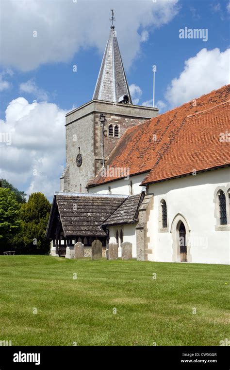 Binsted Holy Cross Parish Church Stock Photo Alamy