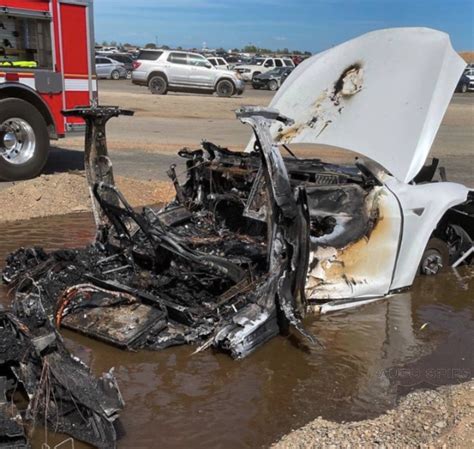 Tesla Model S Catches Fire Weeks After Arriving At Junkyard