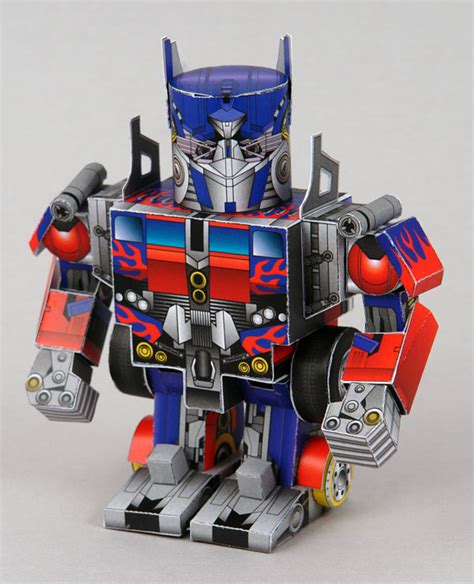 Optimus Prime Papercraft