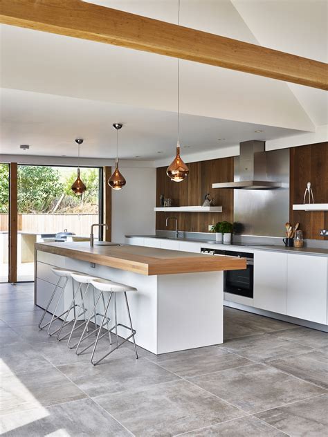 Sapphire Spaces Sleek And Subtle Design Solutions Cozinhas Modernas