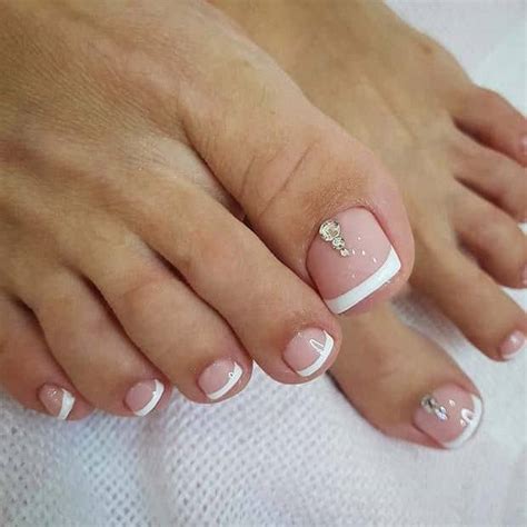 Top Pedicure 2021 Ideas The Best Colors Designs And Trends For Pedicure In 2021 Stylish Nails