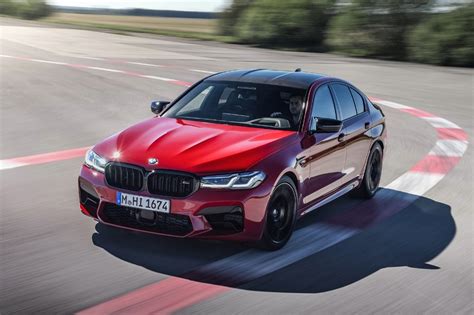 BMW обновил M5: новая цифровая «приборка» и лазерные фары, а мотор ...