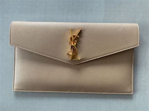 YSL Clutch Kaufen Auf Ricardo