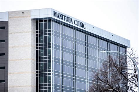 Manitoba Clinic Losing More Docs Deal Critical Winnipeg Free Press