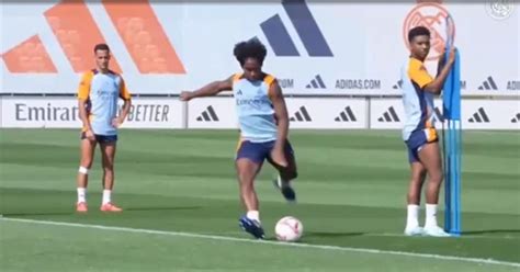 Pontaria Em Dia Endrick Impressiona Em Treino De Finaliza Es Pelo