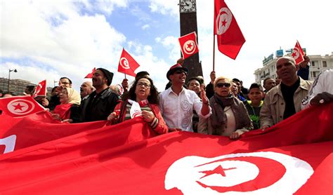 Tunisie Six Ans Après La Révolution La Liste Des Martyrs Nest Pas