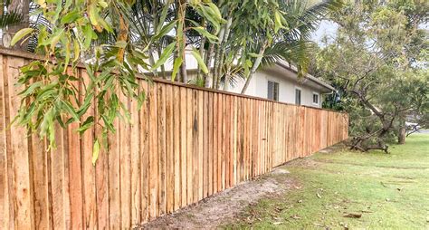 Lapped And Capped Hardwood Fence Byron Bay Fencing