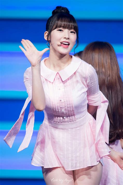 Arin Oh My Girl Maknae Choi Ye Won