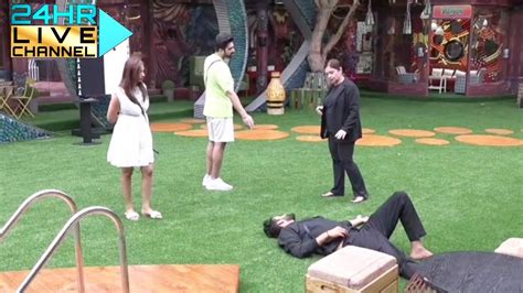 Bigg Boss Ott Live Abhishek Malhan Ki Kharab Tabiyat Dekh Jiya