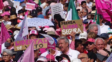 Fotos Marcha Por Nuestra Democracia Pinta De Rosa Al Z Calo De Cdmx