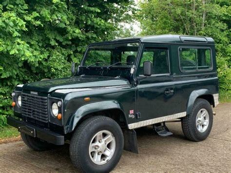 Land Rover Defender Td County Station Wagon D Bhp