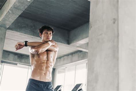 10 Proven Effective Ways To Speed Up Your Muscle Recovery Warm Up Stretch