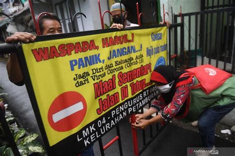 DKI Jakarta Berlakukan Jam Malam Di Kawasan Zona Merah COVID 19