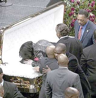 Michael Jackson Funeral Pics | Mildred Baena Arnold