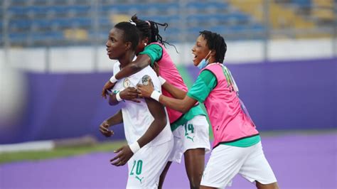 Equipe Nationale Féminine 25 joueuses locales convoquées pour