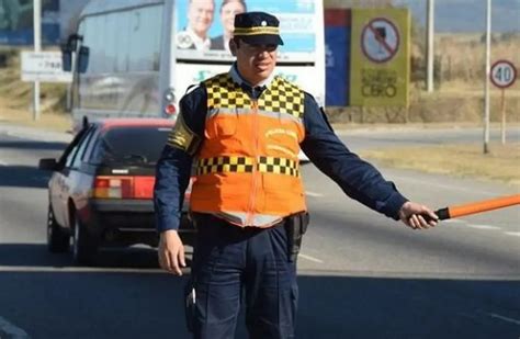 Corte Y Desvío En La Autopista Córdoba Rosario