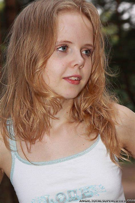 Pictures Of Angie Getting Naked In The Car Porn Pictures XXX Photos Sex Images PICTOA