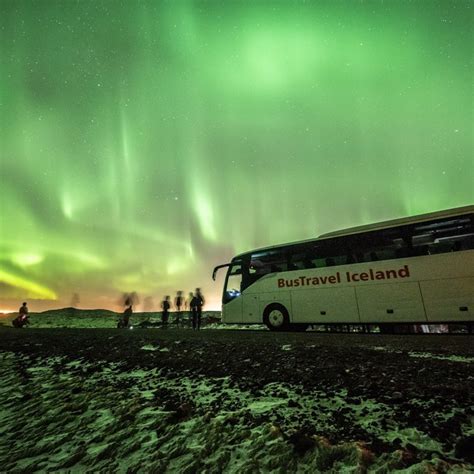 Reykjavík: Northern Lights Bus Tour