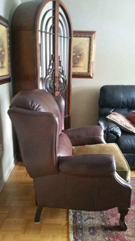 Lazy Boy Wing Back Recliner Chairs And Recliners Markham York Region Kijiji