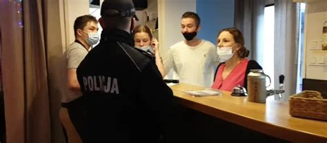 Nalot policji na pizzerię w Skoczowie Funkcjonariusze przyszli z