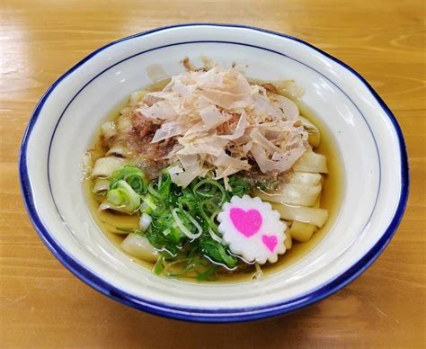 メニュー 焼津市のうどんなら焼津ぶしうどん しょうた