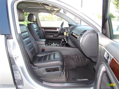 Anthracite Interior 2005 Volkswagen Touareg V8 Photo 56136995