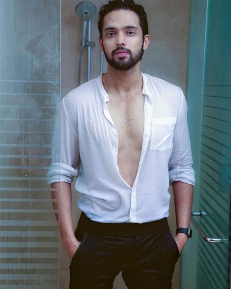 Take a look at hot Instagram pictures of Parth Samthaan! | IWMBuzz