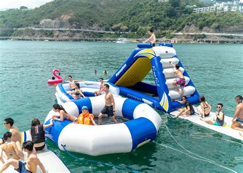 Rent Junk Boats In Hong Kong Set Sail On The High Seas Honeycombers