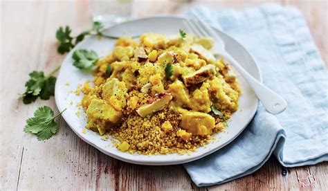 Tajine de poulet aux abricots semoule aux épices surgelés Les plats