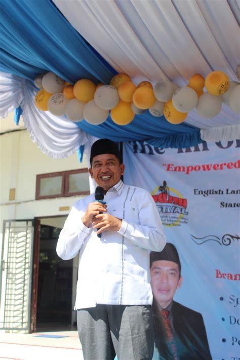 Prodi Tbi Stain Madina Sukses Gelar English Festival Ke Have Fun With