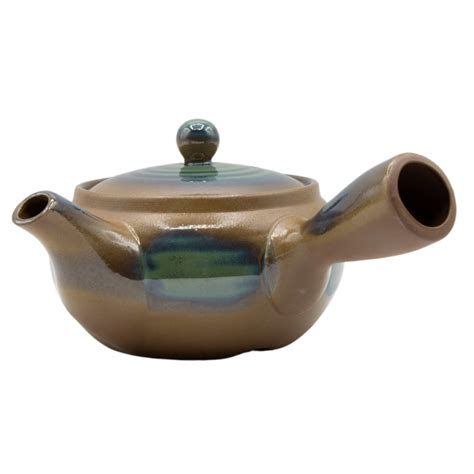 The Hiragata Oribe Kyusu Teapot Offers A Rustic Traditional Japanese