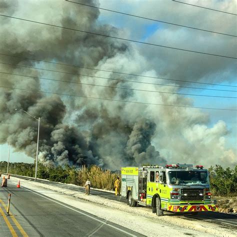 Grass Fire Explodes On Florida Forest Service Land 1 Nw Fire Blog