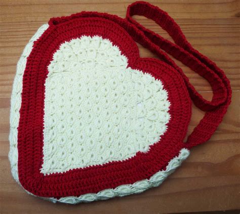 Crochet Heart Bag Pattern Free 3 Sizes Tiny Heart Small Heart And Medium Heart Printable